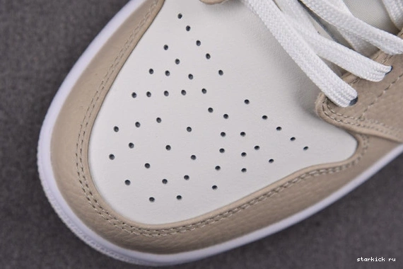 University Jordan FB7168-121 Red Rattan Sail Low SE 1 FB7168-121 0124